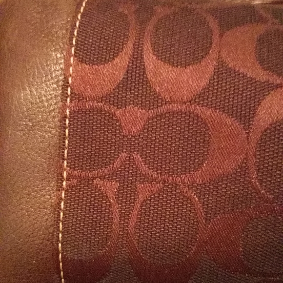 Coach 11141 Leigh Bag - Picture 11 of 16